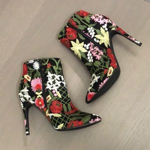 maxime stiletto bootie